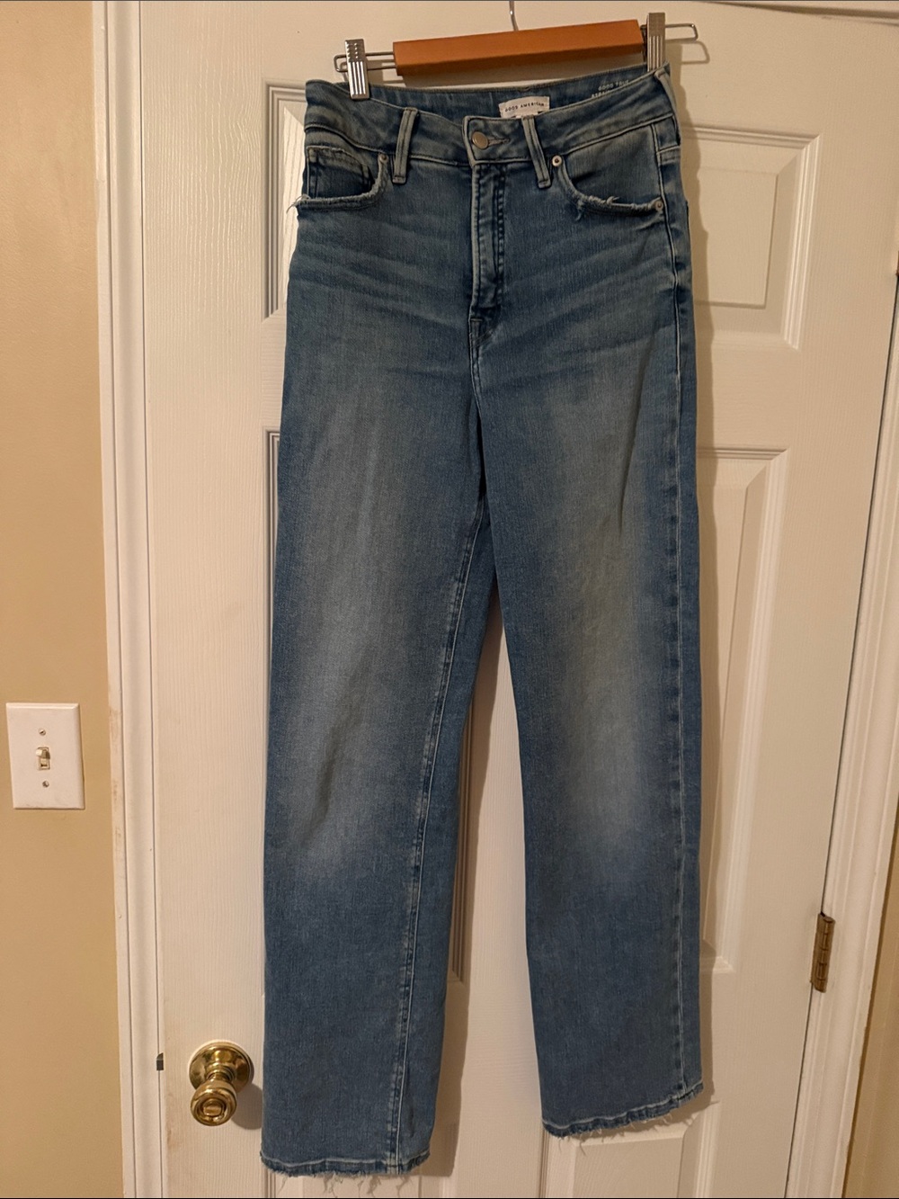 Good American Soft Tech Good True Straight Jeans Indigo 1214 Current style!